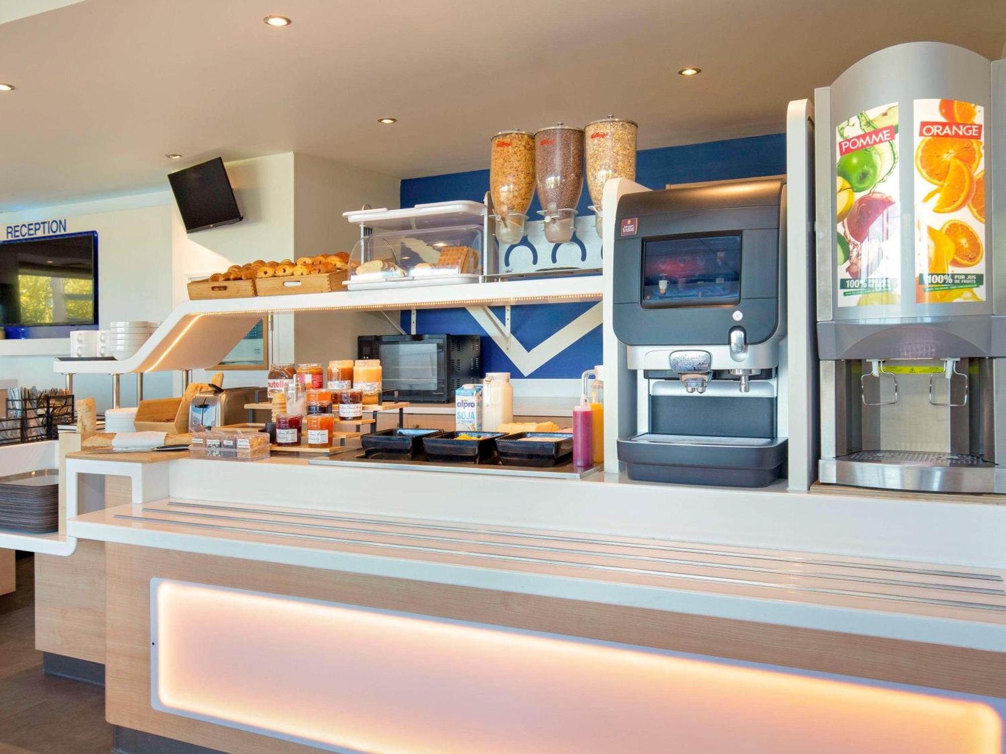 Ibis Budget Saint-Maximin Zewnętrze zdjęcie