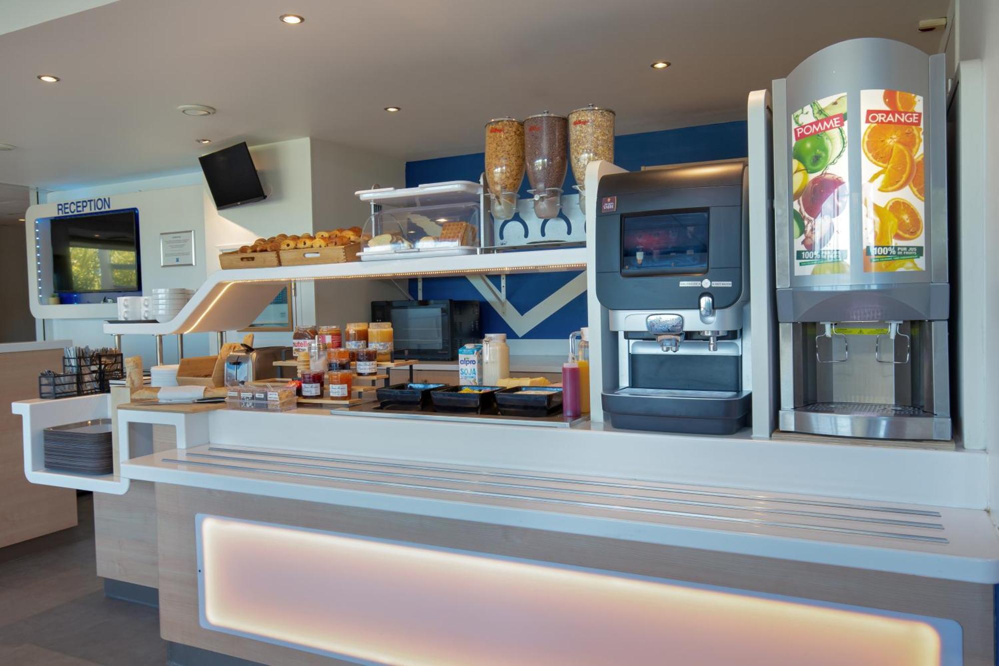 Ibis Budget Saint-Maximin Zewnętrze zdjęcie